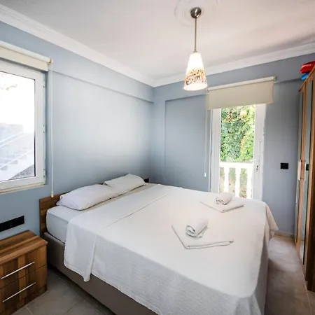 Cozy House With Impressive View And Shared Pool In Yalikavak, Bodrum * يالِكافاك